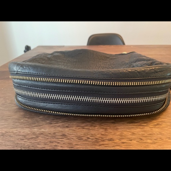 Marc by Marc Jacobs black leather satchel - Picture 2 of 8